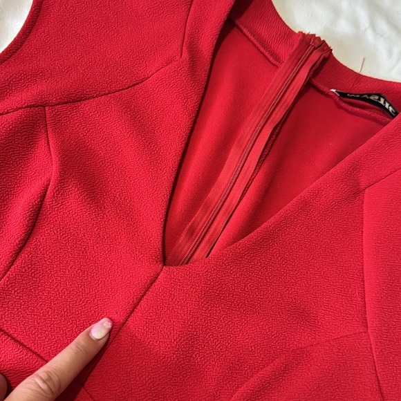 Mystic- Red Sleeveless Dress Size Medium - Picture 8 of 8